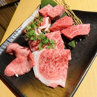 近江うし焼肉 にくTATSU 銀座店 - 