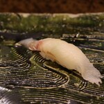 にぎり鮨 一五〇 - カナガシラ