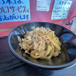 がんばり屋 - 豚キムチ丼