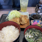 味処 いちばん - 本日の日替わり500円ランチの豚ロース生姜焼き定食