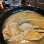 水産食堂 - どんだけあら入れてんねん！ってぐらい入ってます