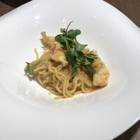 ダルマット 六本木ヒルズ店 - とっておき！生ウニとオマール海老のもちもち生パスタ