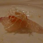 利心 - 天然鯛のカルパッチョ風超アップ