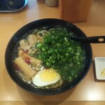 ごはん処 藤井堂 - 黄金ラーメン (税込)680円 (2022.03.10)