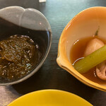 美ゆ喜鮨 - もずくにイカと里芋の煮っ転がし！呑みたいね！