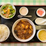 口福厨房 - 季節野菜のマーボー定食(1100円)です。