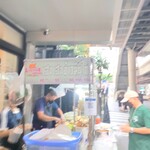 เฮง เฮง ข้าวมันไก่ตอน - 