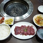 焼肉天龍 - ハラミランチ