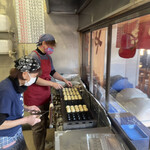 ドライブインかわら たこやき - 店内