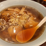 お食事 ひばり亭 - 中華そば(390円)