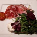 ワンカルビ - 生ハムとローストポーククリームチーズの盛り合わせ　2022.3