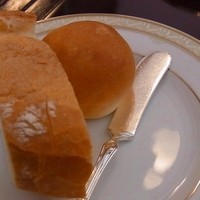 フランス料理 エスカーレ ホテルモントレ仙台 - パン
