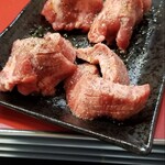 今日は肉の口 - 