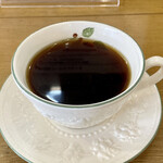 CAFE 883 - ランチコーヒーは150円
                        （2022年3月）