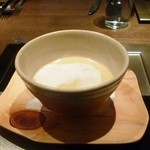 レピアーノ - お豆を合わせた暖かいスープ