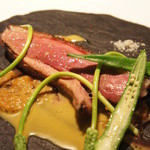 フロリレージュ - シャラン産シャラン鴨胸肉のロースト（2011/6）
      