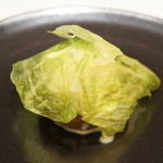 フロリレージュ - キャベツのシュークリーム
      （2012/4）