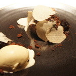 フロリレージュ - トリュフのシュークリーム（2012/5）