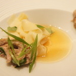 フロリレージュ - 千葉県産　仔豚のヌイユ（2012/6）