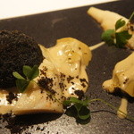 フロリレージュ - 鮑のフランとクロケット　セップ茸のソースで（2012/8）
      