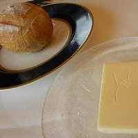 フレンチレストラン ミクニ サッポロ - 天然こうぼはるゆたかのルヴァン