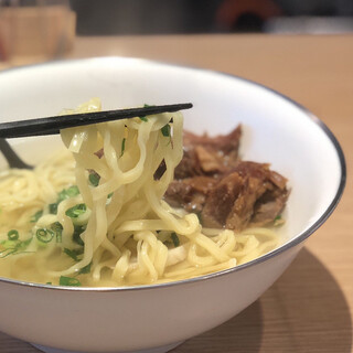 沖縄そばダイニング DOKO DOKO_0