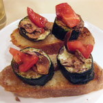 鳥ひで - ガーリックトーストとズッキーニ