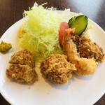 旬香亭 - ツレのミックスフライ　ヒレカツ・コロッケ・海老フライ・牡蠣フライ