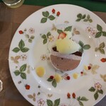 ティーズ・セルカジェ - 