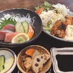 居酒家まるこん - よくばり定食