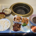 君乃家食堂 - 焼肉3点セット　１１００円