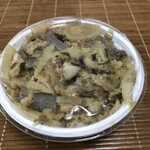 三河屋 - 蓋をした状態は苦しそー！