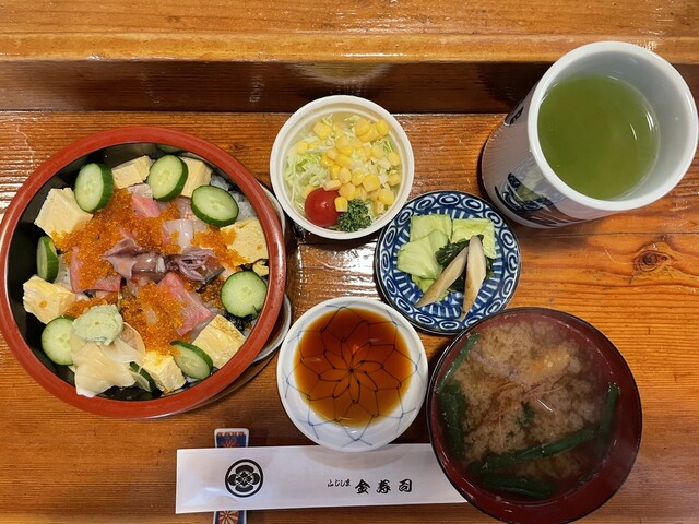 金寿司 - 藤島（寿司）の写真