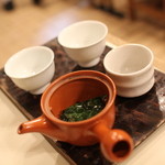 Darumaya Mochigashiten - 氷で煎じたお茶