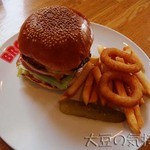 チーズバーガー(￥1,150)