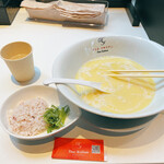 らぁ麺 ドゥエイタリアン GINZA GUCHI - 