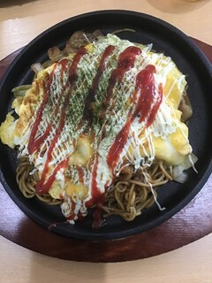 Honkaku Hiroshima Okonomiyaki Goroxu Chan - 