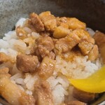 hombataiwannabepi-shinko- - 魯肉飯 ( ルーローハン ) 