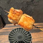Tori Sato - 鶏モモ肉上