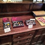 Patisserie Ravi,e relier - 