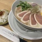 鶏白湯専門店 カネオカラーメン - 