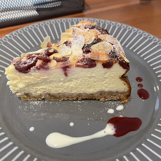 デセールアンドカフェ ビュルブ_0