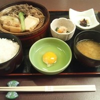 人形町今半 新宿第一生命ビル店 - すき焼き弁当1575円です。