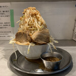 ラーメン軍団 歴史を刻め - 