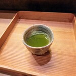 すし処 みや古分店 - 吸い物がわりのお茶