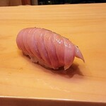 すし処 みや古分店 - メジマグロ