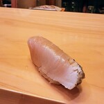 すし処 みや古分店 - 鰆