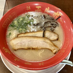 拉麺エルボー - ラーメン(600円)