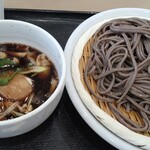 ZEN - 肉汁つけ蕎麦大盛935円