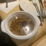 アジャンタ - 仲間が辛くて食い残したのを、タッパに詰めて持って帰る。